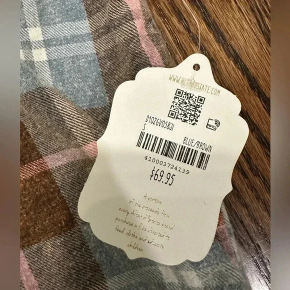 Altered State Cropped Flannel, NWT, Size Small - Picture 3 of 3